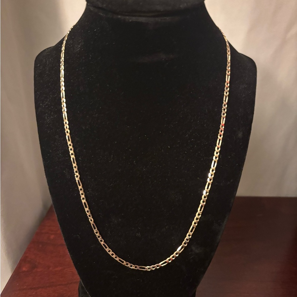 Classic Gold Plated Figaro Men’s Chain